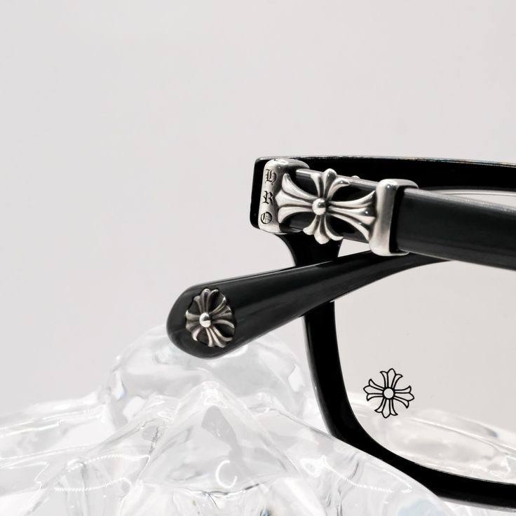 Chrome Heart